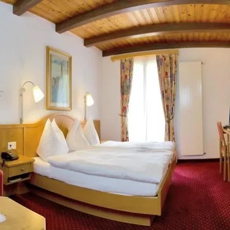 Alpenblick Superior Hotell
