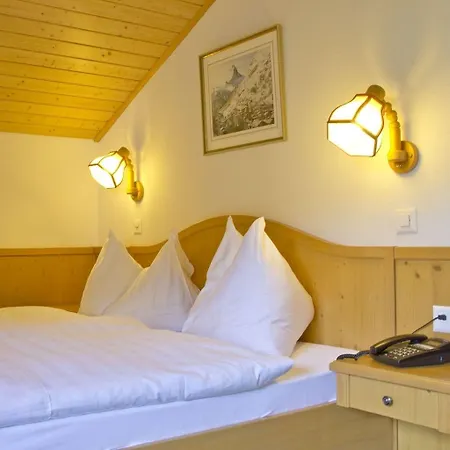 Alpenblick Готель Церматт