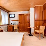 Hotel Alpenblick 3*